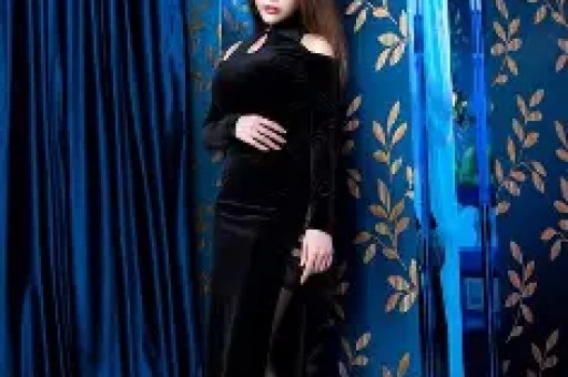 刚结婚就被出轨丈夫10年劈腿6人……被全网劝离婚的她如今终于逆袭！